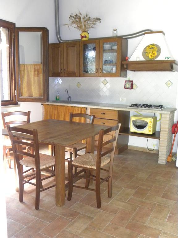 Agriristoro Podere S. Andrea Massa Marittima Exterior photo